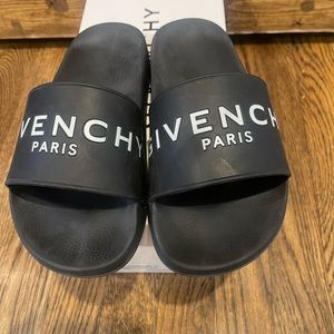 Givenchy Pool Slides size 7(37)